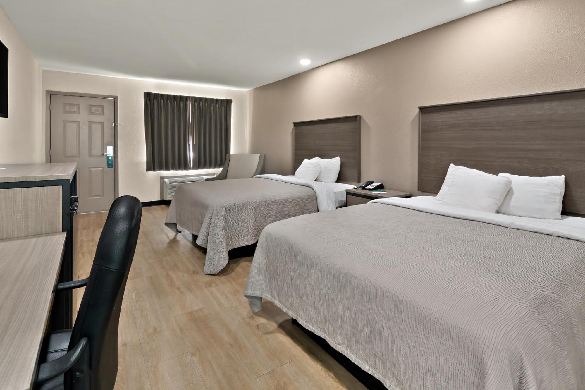 Quality Inn & Suites 韦瑟福德 外观 照片