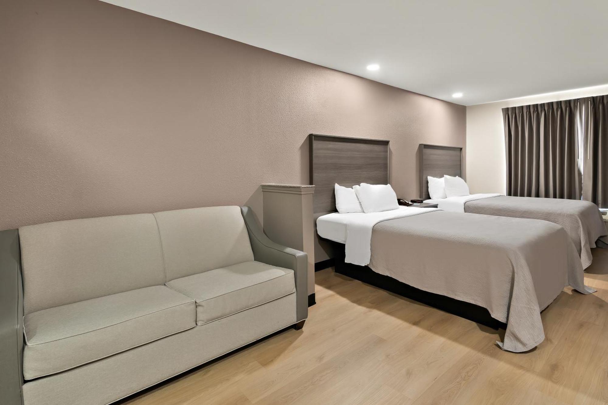 Quality Inn & Suites 韦瑟福德 外观 照片